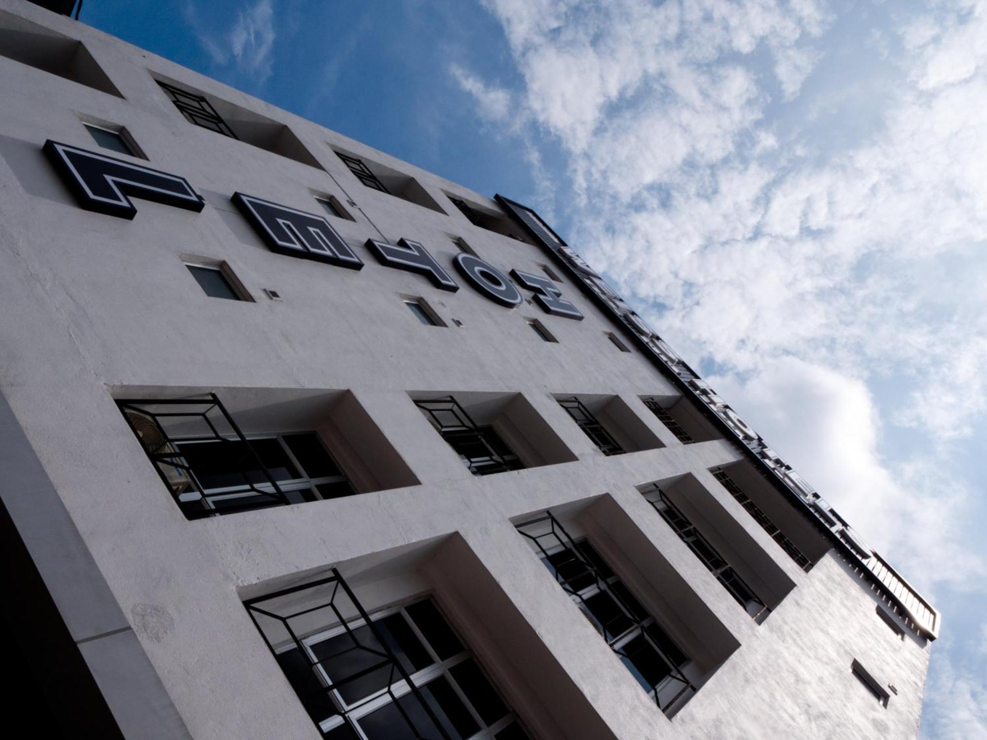 Weiss Hotels Kepong Baru Kampong Jawa Tengah Esterno foto