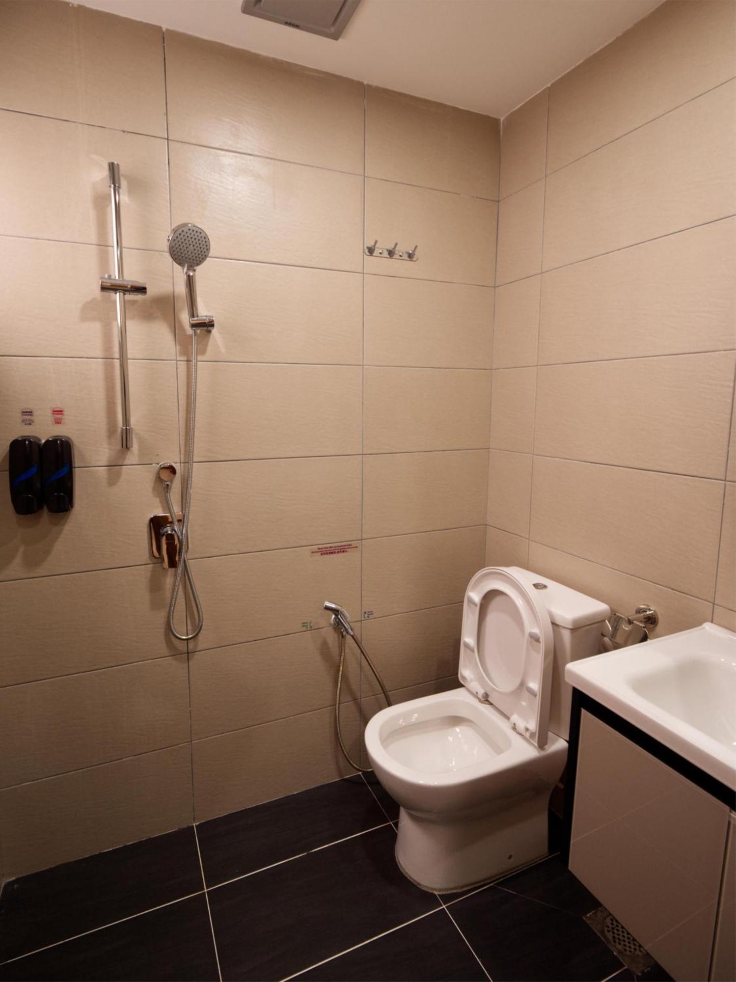 Weiss Hotels Kepong Baru Kampong Jawa Tengah Esterno foto