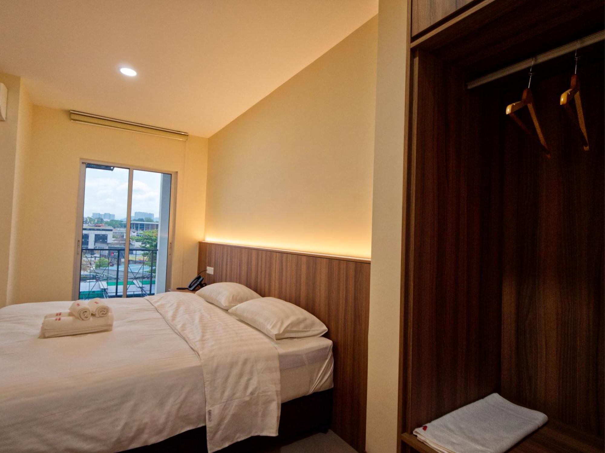 Weiss Hotels Kepong Baru Kampong Jawa Tengah Camera foto